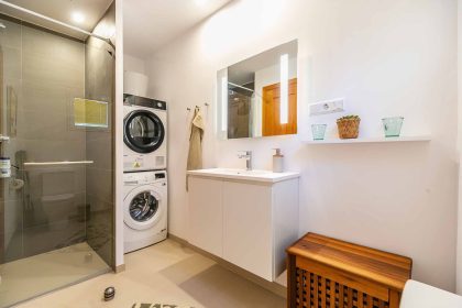 5fbe939f0803cb7e0ce1b5f973fbfcb7 - 11