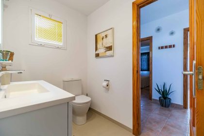 5fbe939f0803cb7e0ce1b5f973fbfcb7 - 13