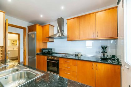 5fbe939f0803cb7e0ce1b5f973fbfcb7 - 20