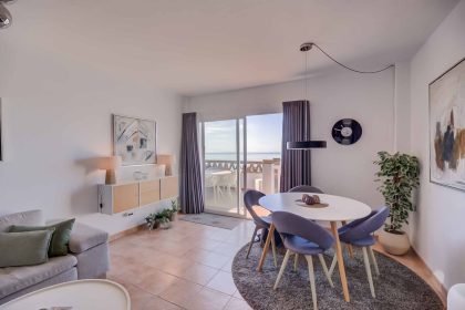 5fbe939f0803cb7e0ce1b5f973fbfcb7 - 25