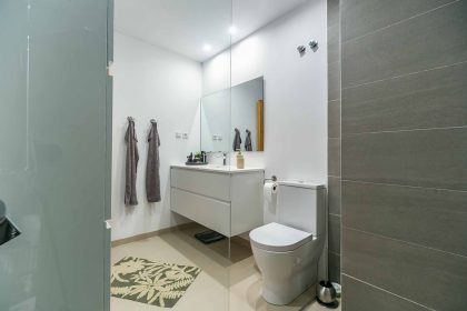 5fbe939f0803cb7e0ce1b5f973fbfcb7 - 37