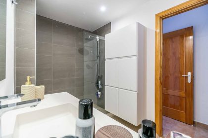 5fbe939f0803cb7e0ce1b5f973fbfcb7 - 39