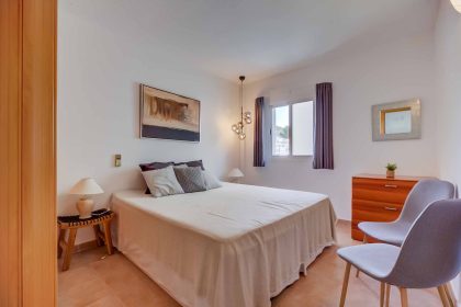 5fbe939f0803cb7e0ce1b5f973fbfcb7 - 5