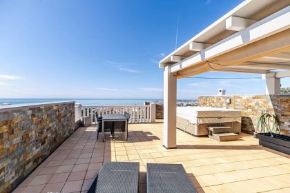 5fbe939f0803cb7e0ce1b5f973fbfcb7 - 52