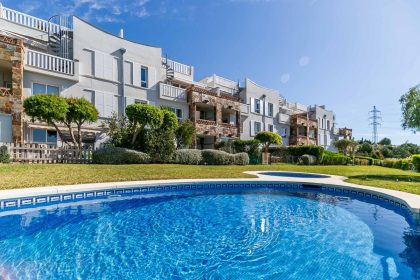 5fbe939f0803cb7e0ce1b5f973fbfcb7 - 70