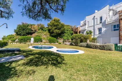 5fbe939f0803cb7e0ce1b5f973fbfcb7 - 71