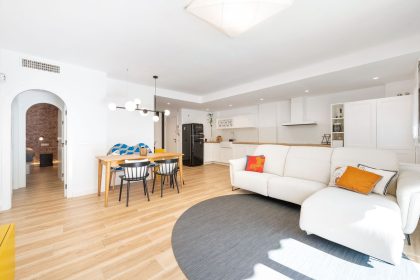 60cbe18efbcf7b8a914a084268b303fd - 2