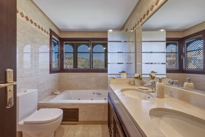 651b079f8dae12a2d1119c4a1a5c5e35 - 16