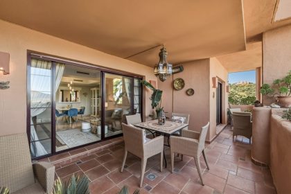 651b079f8dae12a2d1119c4a1a5c5e35 - 18