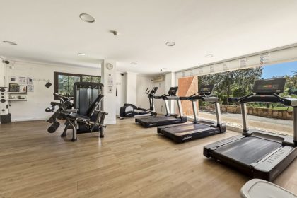 651b079f8dae12a2d1119c4a1a5c5e35 - 32