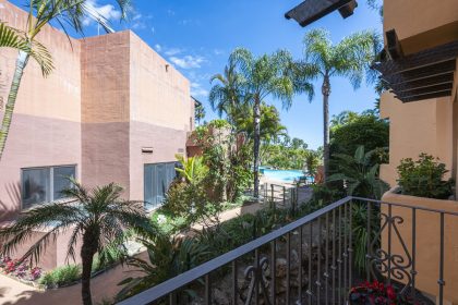 654f04f6c75a8631c92edaffda4ec534 - 33