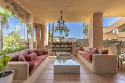 654f04f6c75a8631c92edaffda4ec534 - 4