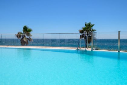 662a5ab6327b4f81752e93e006460e95 - 19