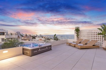 69d2624bd64dbaf4abf292703fbb07b1 - 10