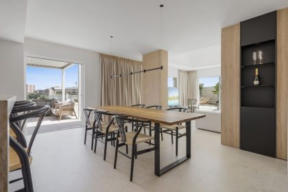 69d2624bd64dbaf4abf292703fbb07b1 - 16