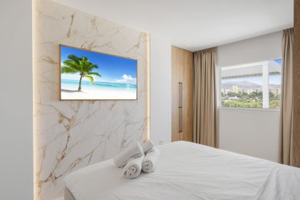 69d2624bd64dbaf4abf292703fbb07b1 - 17