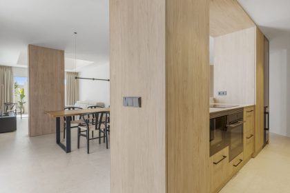 69d2624bd64dbaf4abf292703fbb07b1 - 27