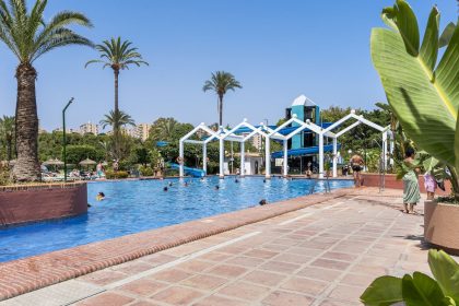 69d2624bd64dbaf4abf292703fbb07b1 - 35