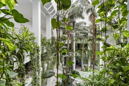 69d2624bd64dbaf4abf292703fbb07b1 - 53