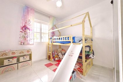 6a90d3d59358e5cda8fa6e03a5edebd9 - 14