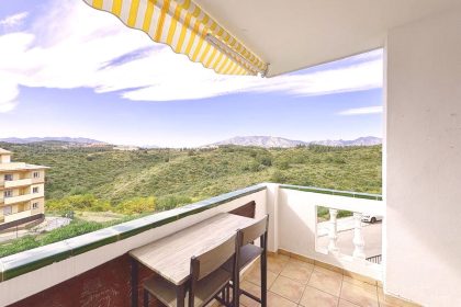 6a90d3d59358e5cda8fa6e03a5edebd9 - 15