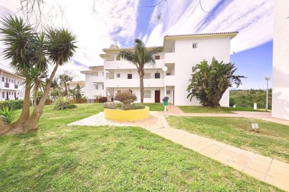 6a90d3d59358e5cda8fa6e03a5edebd9 - 19