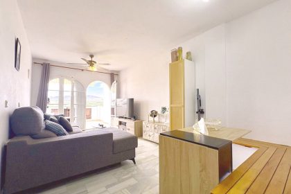 6a90d3d59358e5cda8fa6e03a5edebd9 - 5