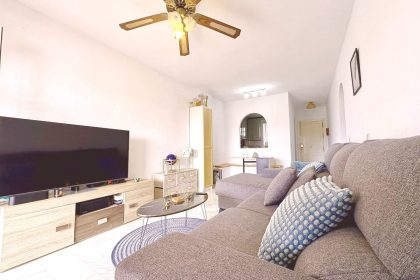 6a90d3d59358e5cda8fa6e03a5edebd9 - 7