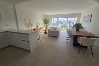 6e360ca7943fd40f4d187c11c826d7e1 - 32