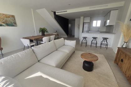 6e360ca7943fd40f4d187c11c826d7e1 - 4