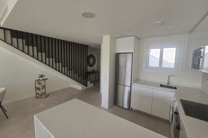 6e360ca7943fd40f4d187c11c826d7e1 - 5