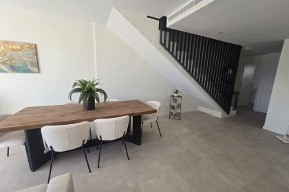 6e360ca7943fd40f4d187c11c826d7e1 - 9