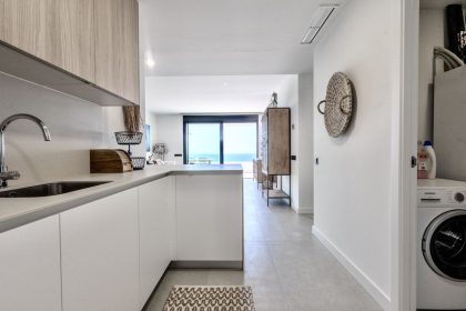 6e46c2edfd7c223b4070b110b385a1c8 - 19