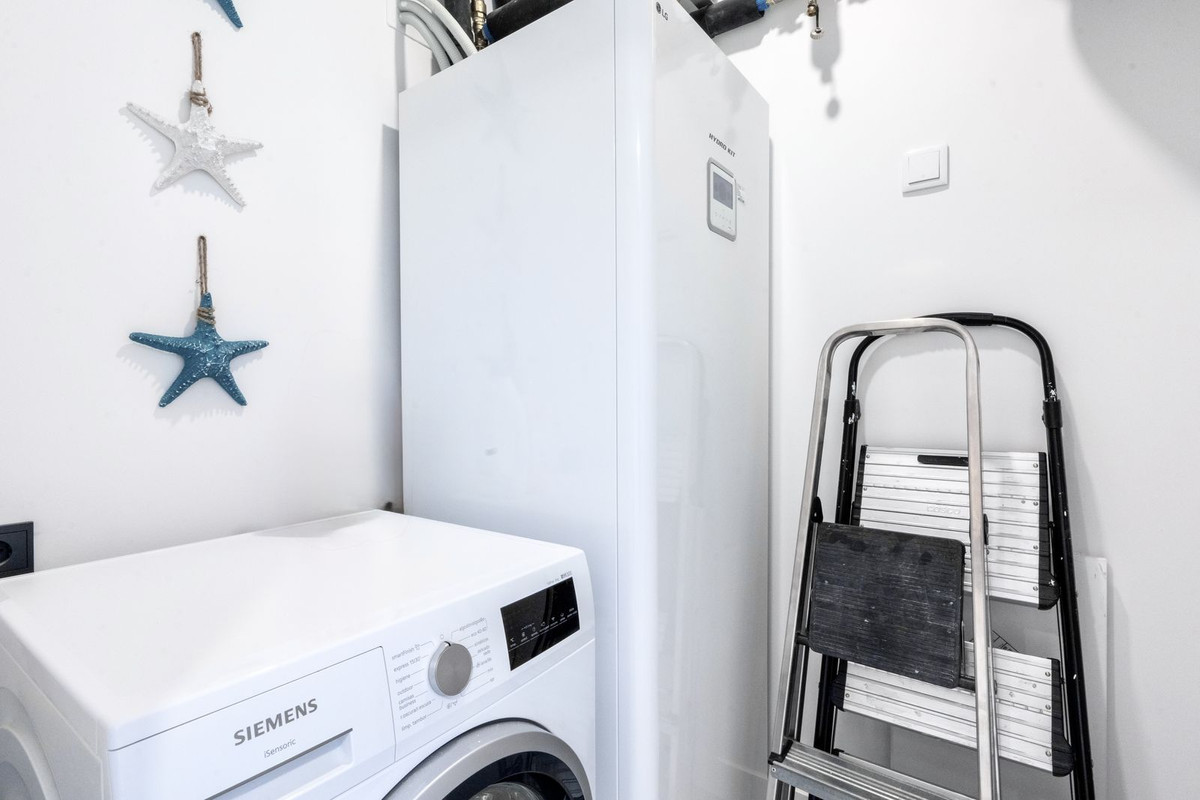 6e46c2edfd7c223b4070b110b385a1c8 - 20