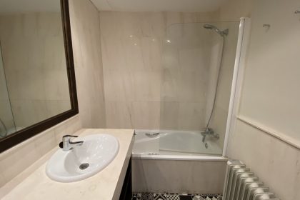 6e4bbec52835c151dc91e6ebeef8ff7c - 13