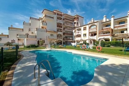 749d2821ab5b646f157b7a96019c6b23 - 1