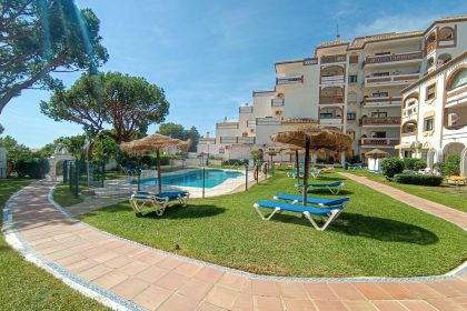 749d2821ab5b646f157b7a96019c6b23 - 32