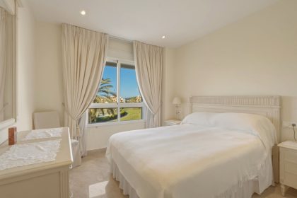 763770f236707c6e8aa8d1e3a297a0e4 - 21