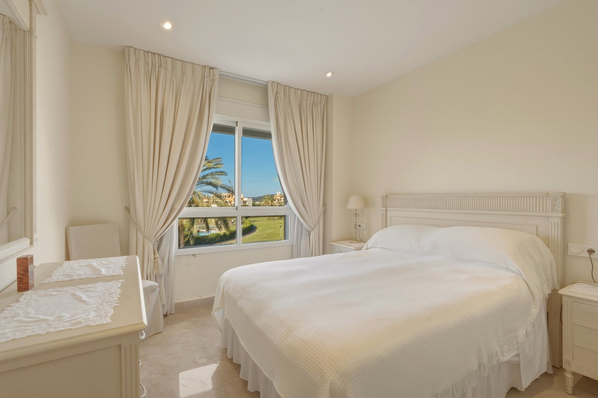 763770f236707c6e8aa8d1e3a297a0e4 - 21