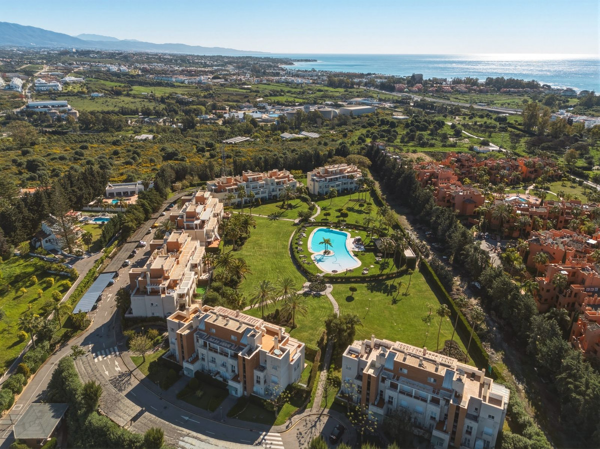 763770f236707c6e8aa8d1e3a297a0e4 - 30