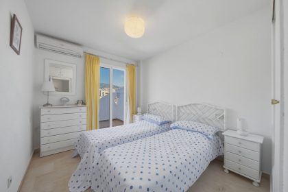 78aff73f4dcdd6a1659c24ce5c6340b2 - 12