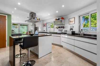 7c641f6e38701d0d2337c3da949e49d2 - 29