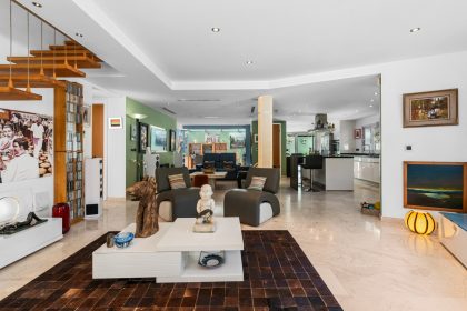 7c641f6e38701d0d2337c3da949e49d2 - 32