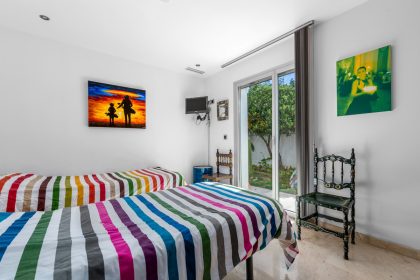 7c641f6e38701d0d2337c3da949e49d2 - 36