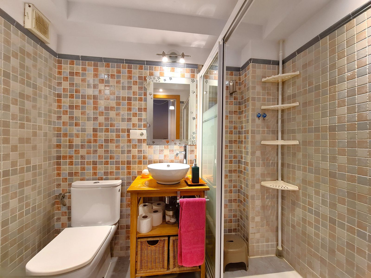 7d306ff55cb8c2db25f9cad3949dfcaf - 16