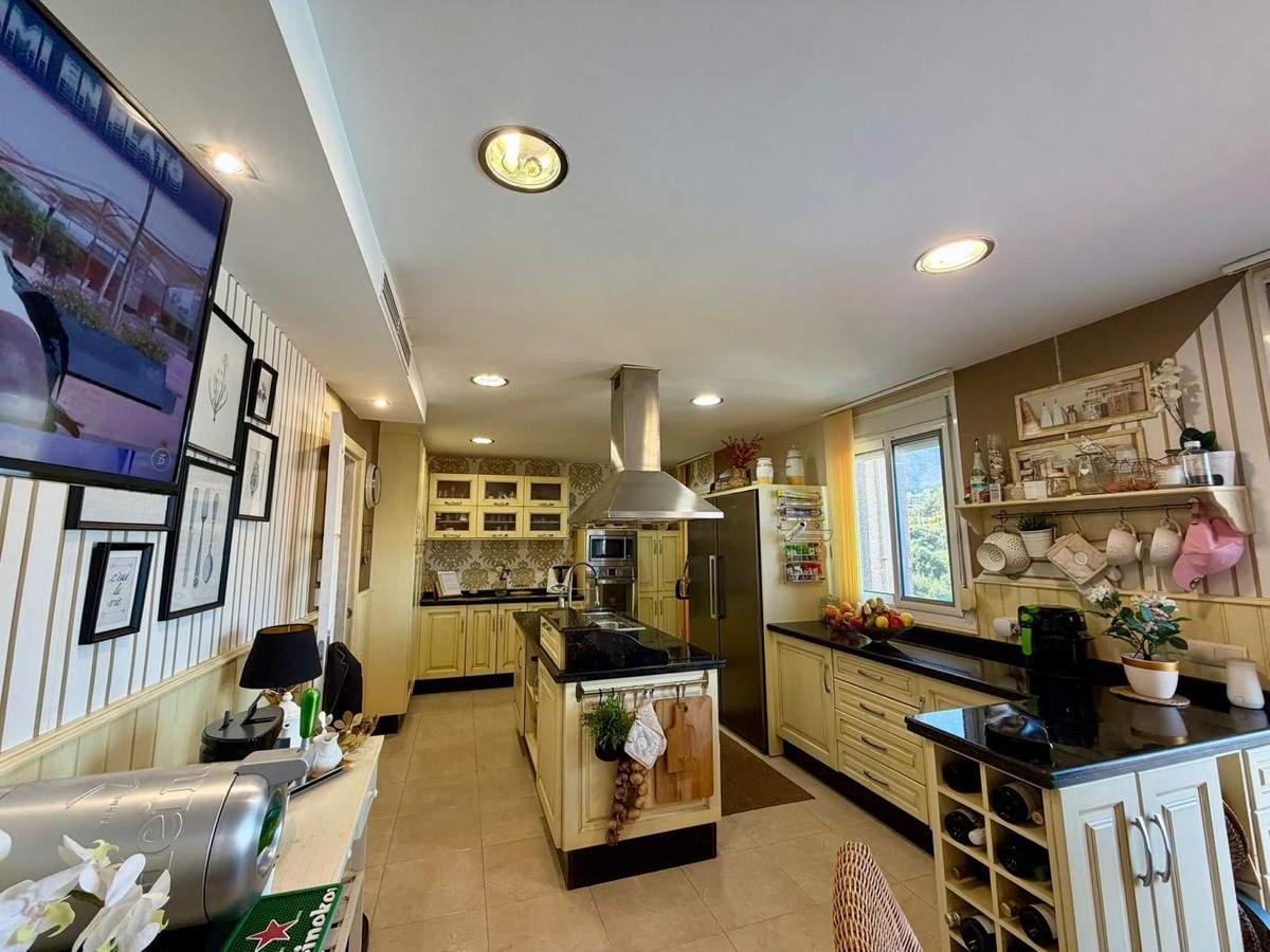 7eb0f86941ad81d0f7dffff790e7b40c - 7