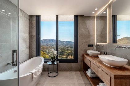 802a63675b03dcd2921e3969a94b338a - 17