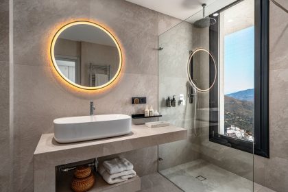 802a63675b03dcd2921e3969a94b338a - 20