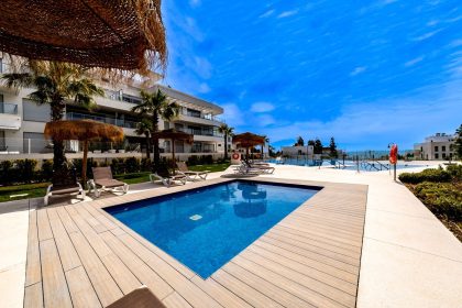 8171f48f23e41de1babf533b58a5091c - 47