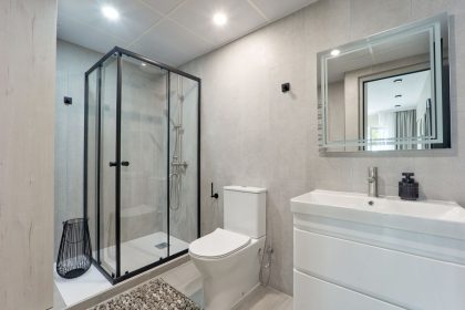 8203b0d2977915679287a26d336f4d8d - 20